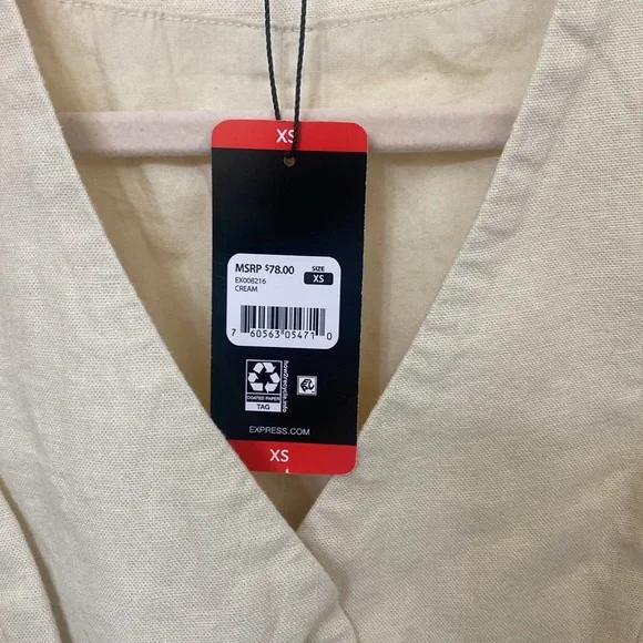 Express Beige Button-Front Vest - Picture 4 of 5